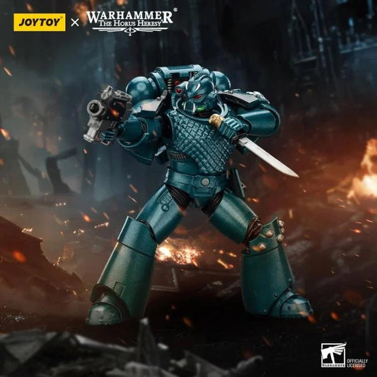 Warhammer: The Horus Heresy - Alpha Legion - Headhunter with Banestrike Combi-Bolter and Power Dagger